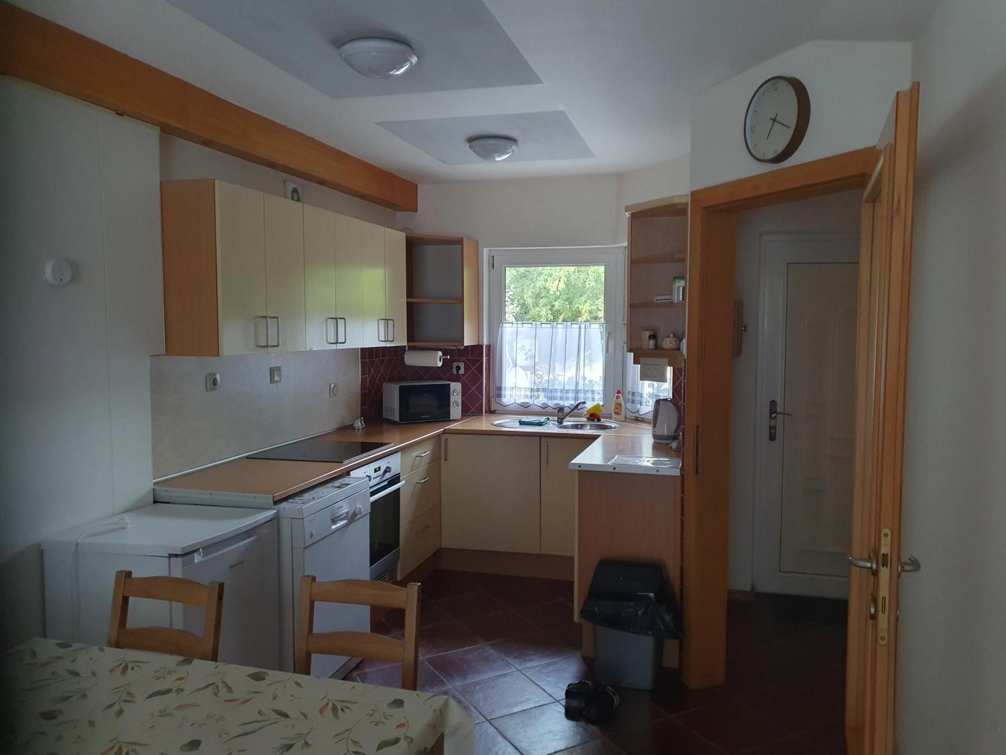 Revesz Apartment Mosonmagyarovar Exterior photo